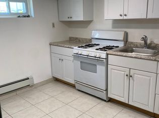 13 Roanoke St, Yonkers, NY 10710