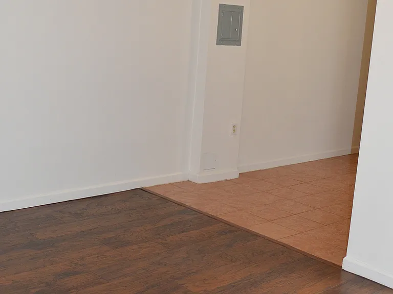 217 S 3rd St #16 — Photo 10