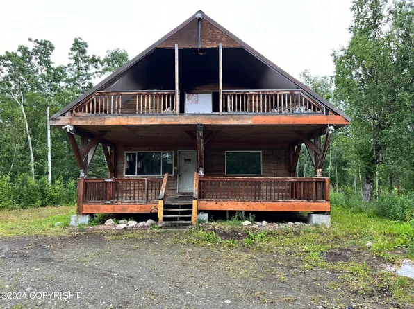 10741 E Jensen Rd, Palmer, AK 99645