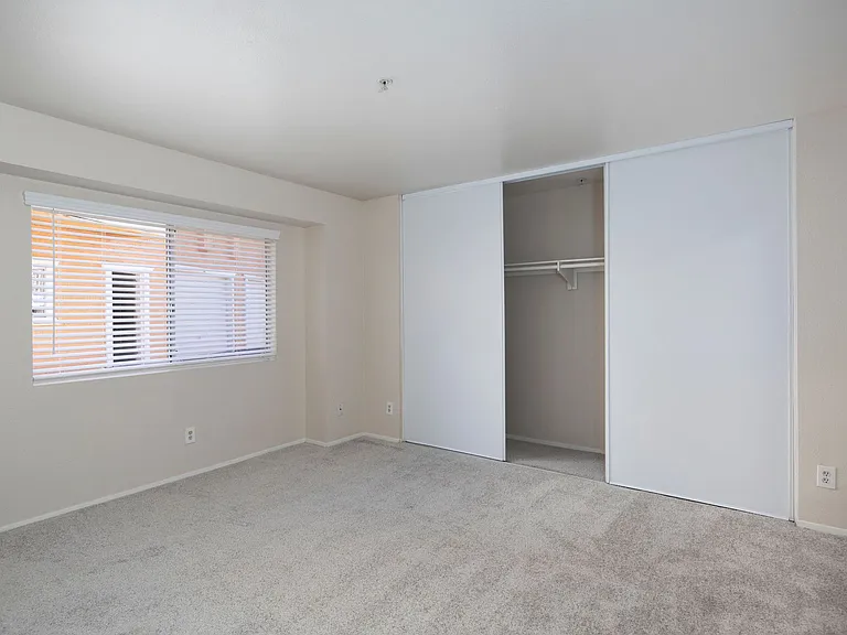 Tuscany Hills Apartments — Photo 14