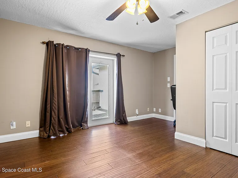 3266 Sand Ct — Photo 23
