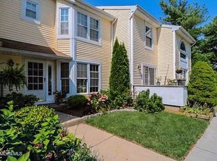 20 Borelle Sq, Parlin, NJ 08859