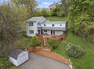 17 Albanese Rd, Haledon, NJ 07508