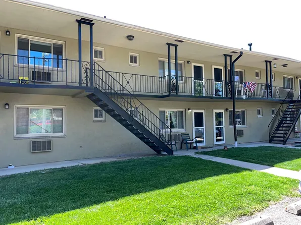 10 Indian Springs Dr