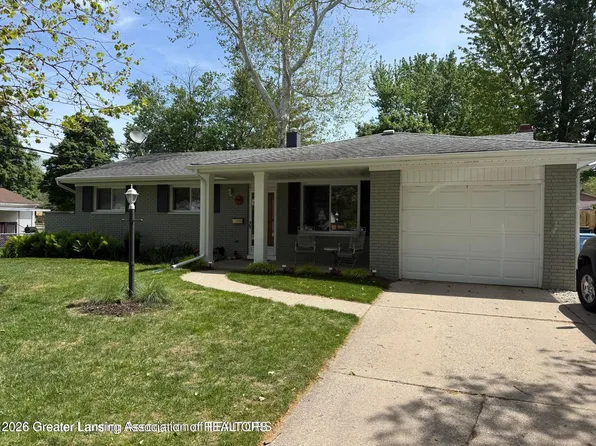 2913 Quincy Ln, Lansing, MI 48910