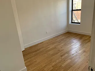 Rented by Tapiro Realty