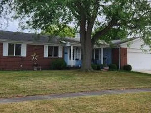 454 N Perry St, Saint Marys, OH 45885