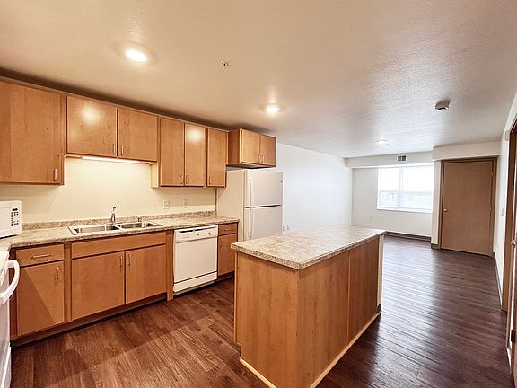 5th image of 1655 Willow Cir #80b9842d0