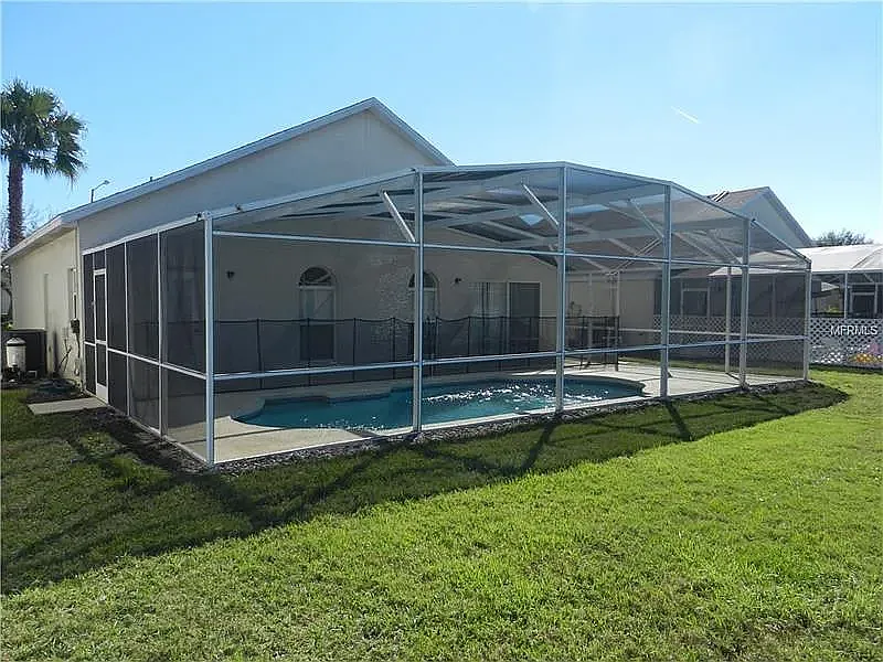 3 bed, 1562 sqft, $2,450 — Photo 3