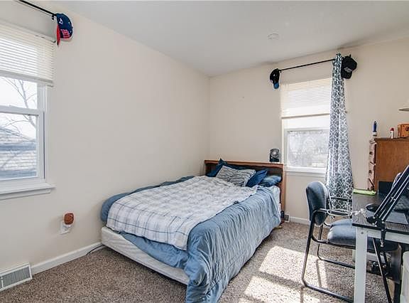 2nd image of 3001 NW Bristol Ct