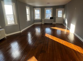 111 Lafayette St, Stamford, CT 06902