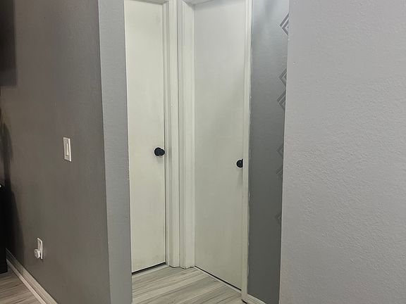 4th image of 2115 Shady Point Ln