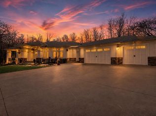 9401 Elm Ct, Prior Lake, MN 55372