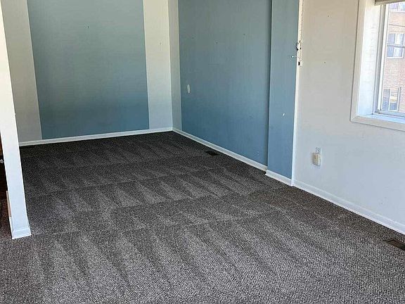 4th image of 522 E Nine Mile Rd #526