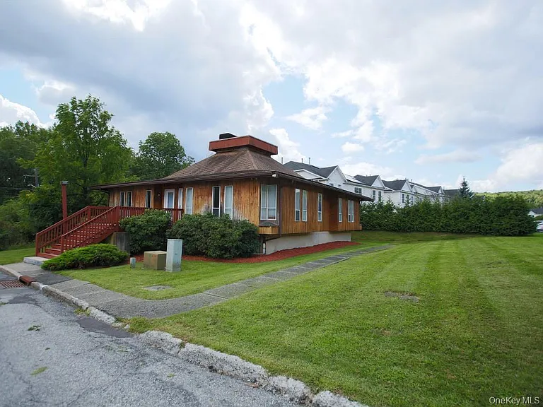 226 Concord Ln — Photo 24