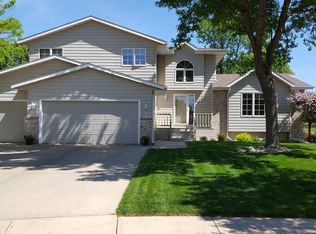 2024 S Thatcher Cir, Sioux Falls, SD 57106