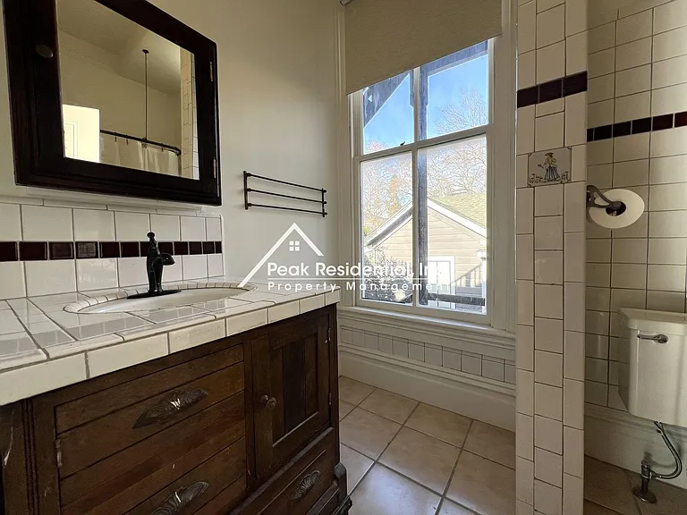 14thSt610 — Photo 13