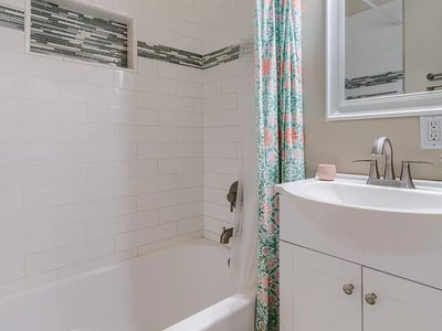 (Undisclosed Address), Tucson, AZ, 85716