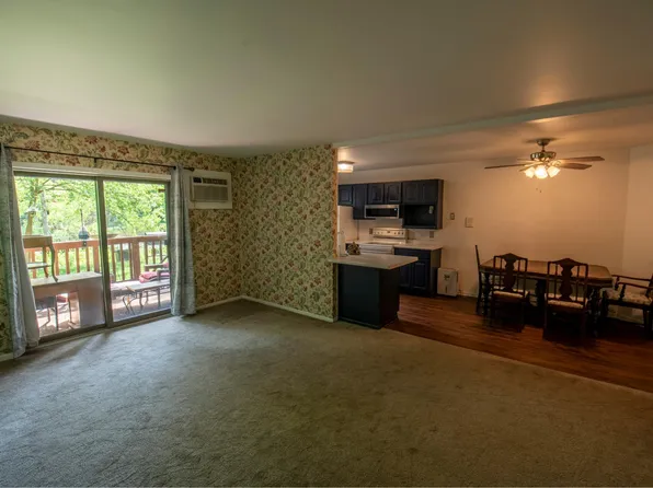 4830 Babcock Trl APT 111, Inver Grove Heights, MN 55077
