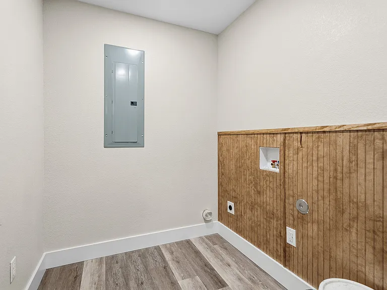 1503 N 10th Ave — Photo 22