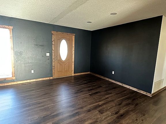 4th image of 26576 Image Rd