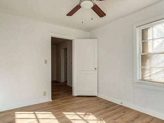 5th image of 807 W 5th St