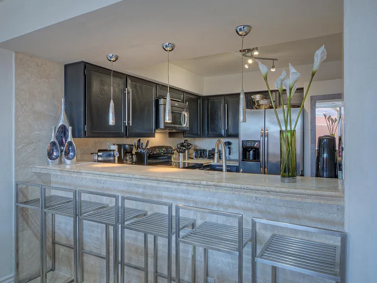 N Scottsdale Rd — Photo 29
