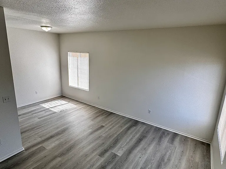 3225 Fortier St #B — Photo 8