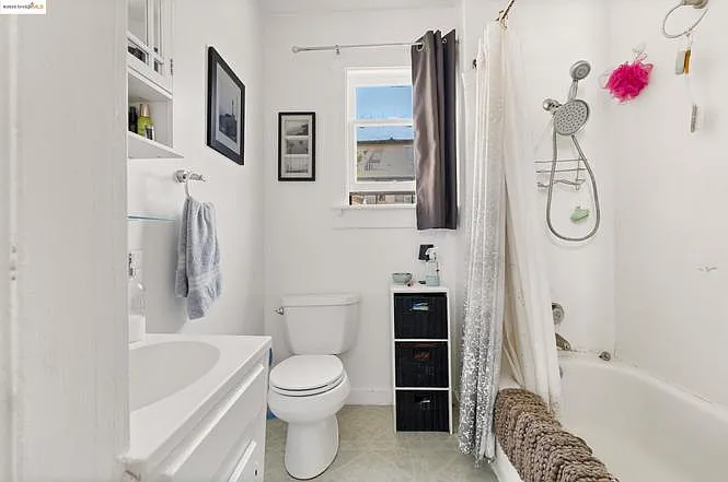 102 Hamilton Pl — Photo 9