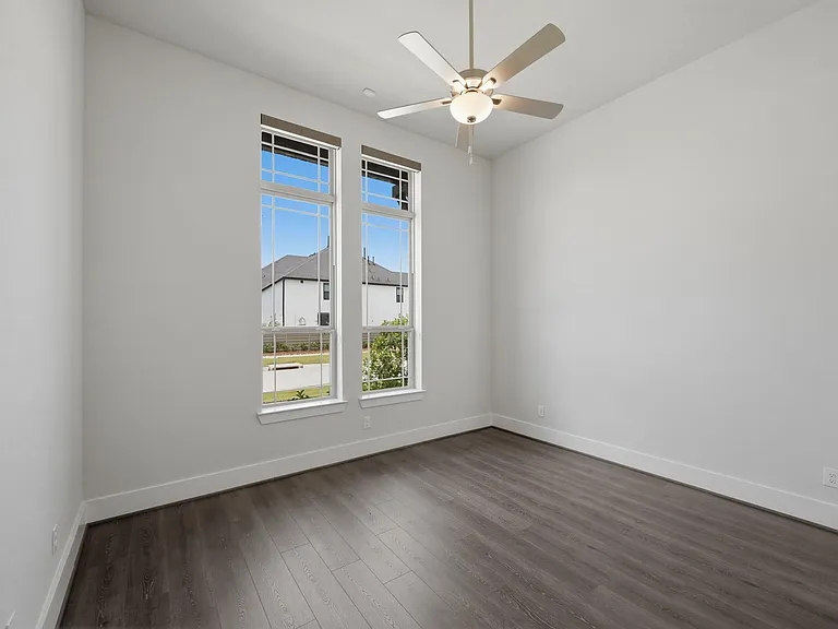 2030 Highland Moss Rd — Photo 32