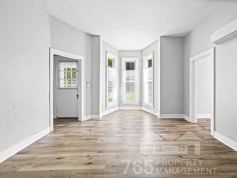 720 S Union St #2 — Photo 8