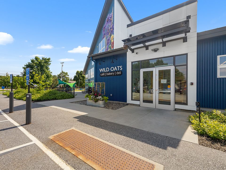 Wild Oats Cafe & Bakery