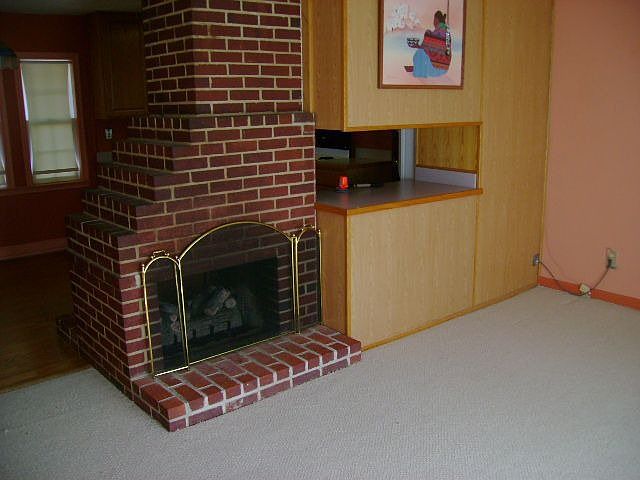 2nd image of 7414 Falmouth St