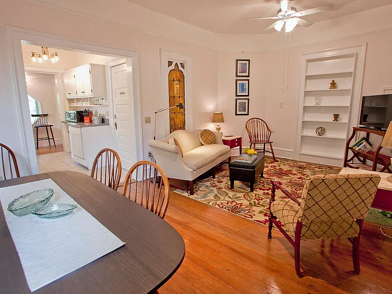 87 Druid Cir NE #B — Photo 9