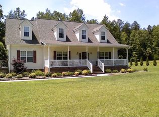 7640 Salem Chapel Rd, Walnut Cove, NC 27052