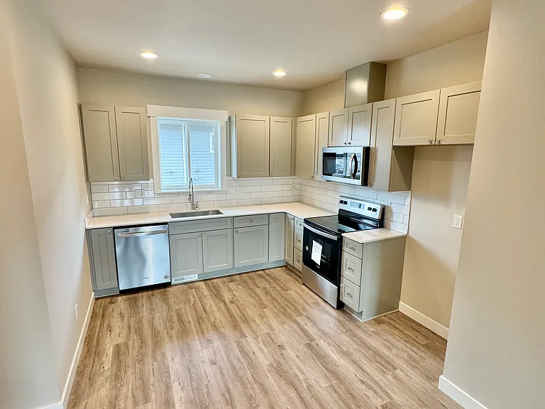 2600 Racquet Ln #30 — Photo 1
