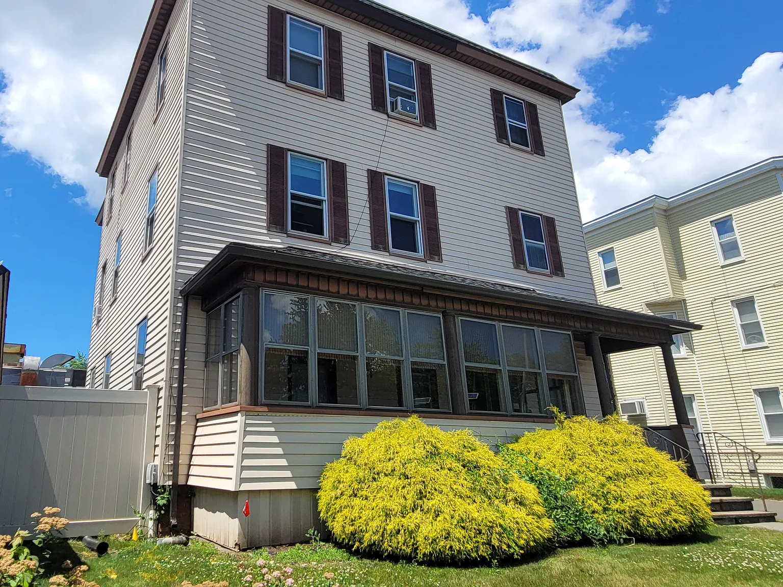 2 bed, $1,800 — Photo 3