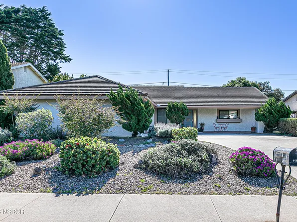 4447 Falcon Dr, Lompoc, CA 93436