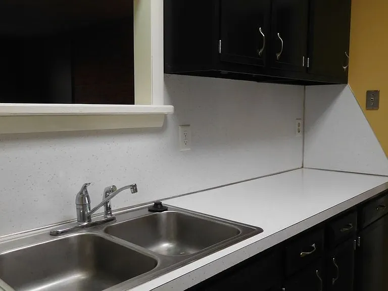 140 Snider Ave — Photo 7