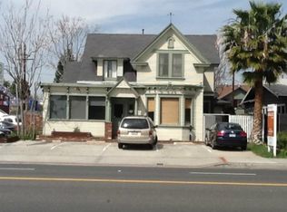 611 W Chapman Ave, Orange, CA 92868