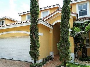 15834 SW 60th Ter, Miami, FL 33193