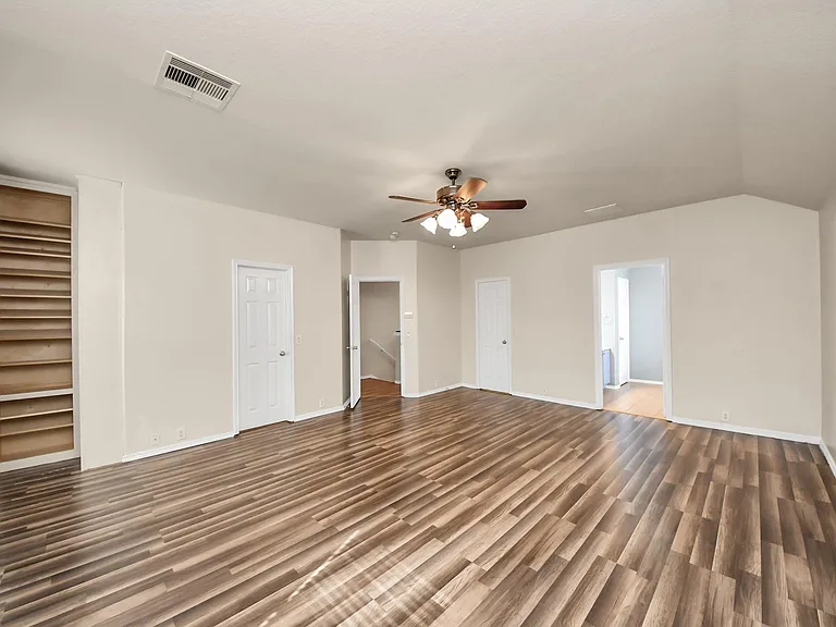 2038 Eddlewood Ct — Photo 15