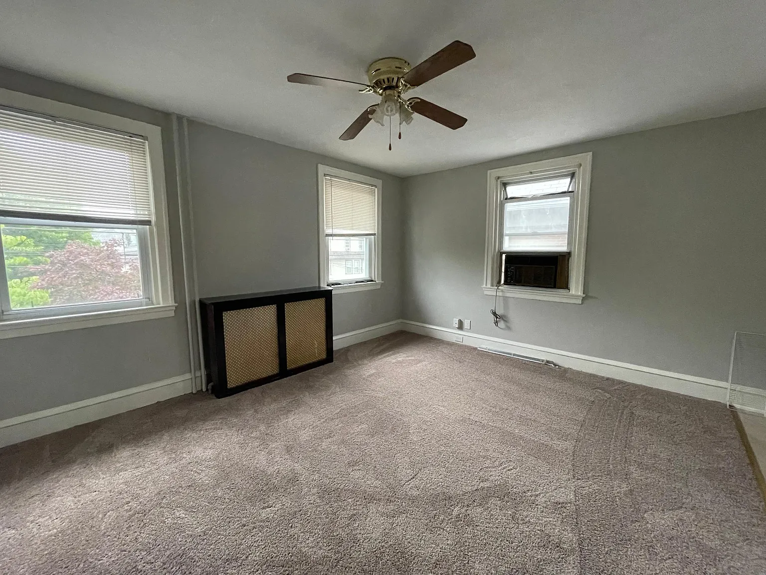 2 bed, 1162 sqft, $1,650 — Photo 2