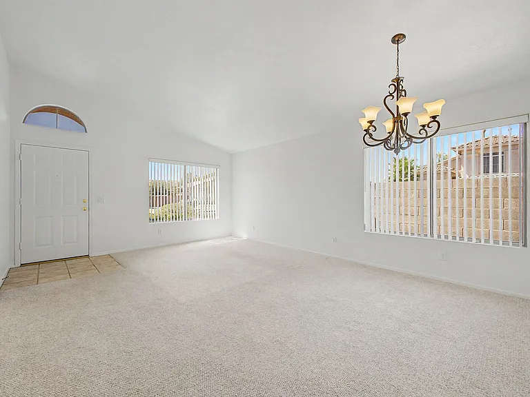 17807 N Juneberry Dr — Photo 5
