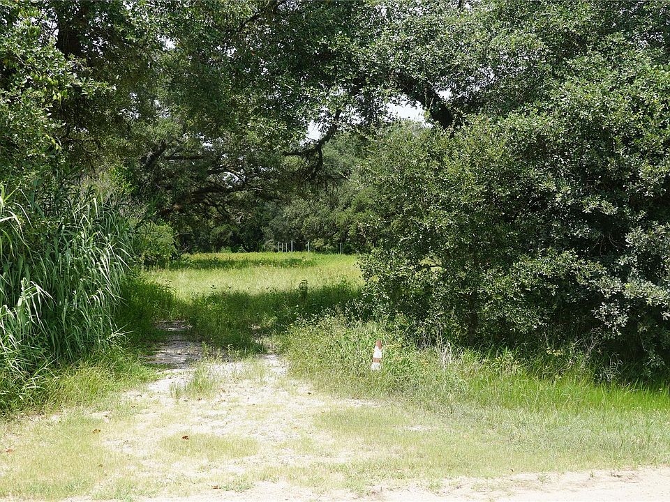 1st image of 371 County Road 379