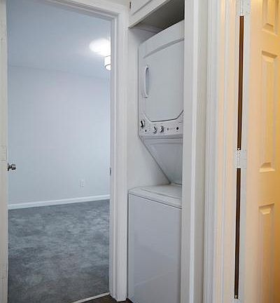 4th image of 223 N Avenue 58 APT 6