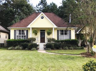116 Woods Dr, Madisonville, LA 70447