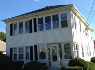 572-574 Maple Ave, Barrington, RI 02806