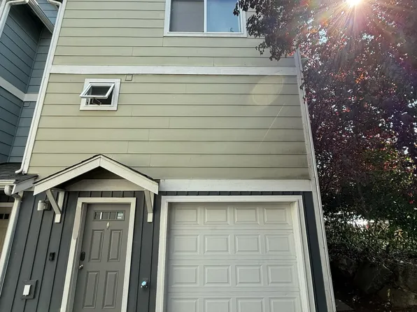 (undisclosed Address), Seattle, WA 98106