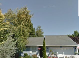 3112 Blackthorn Dr, Medford, OR 97504
